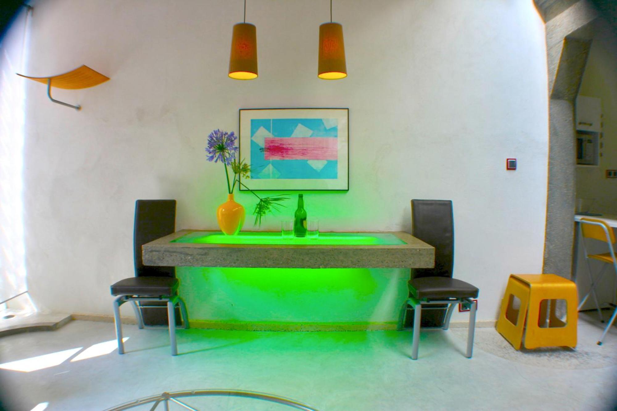 Zentral Club Apartamento Proton-Jacuzzi Belmonte De Miranda Cameră foto